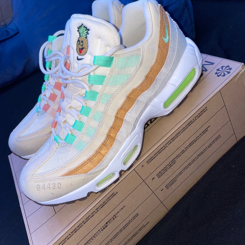 Nike
